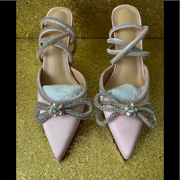 Crystal Embellished shoes. - Picture 2 of 4